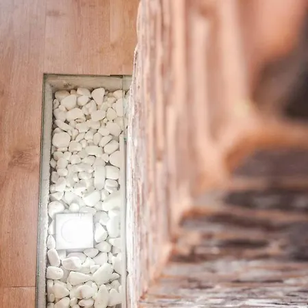 Apartamento Secret Loft, 2min Walk From The Beach, High Tech Chania (Crete)