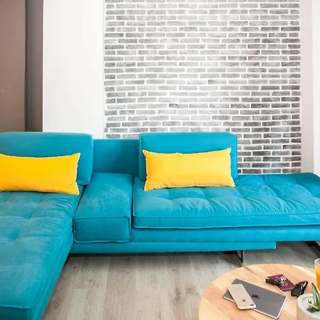 Secret Loft, 2min Walk From The Beach, High Tech