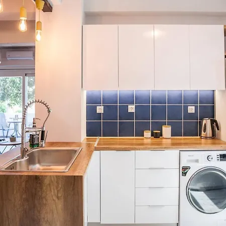 Secret Loft, 2min Walk From The Beach, High Tech