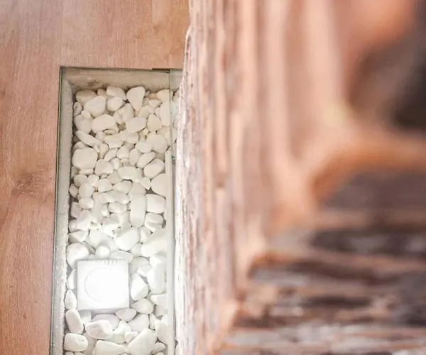 Διαμέρισμα Secret Loft, 2min Walk From The Beach, High Tech Χανιά