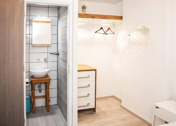 Secret Loft, 2min Walk From The Beach, High Tech Διαμέρισμα *