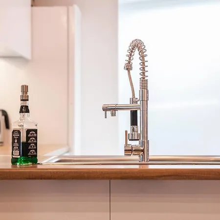 Secret Loft, 2min Walk From The Beach, High Tech Chania (Crete)