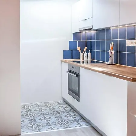 Secret Loft, 2min Walk From The Beach, High Tech Apartment Chania (Crete)