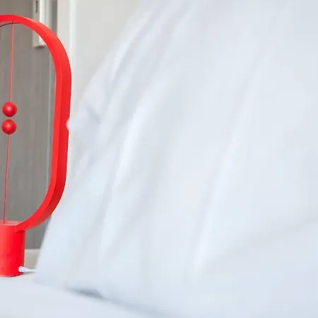 Secret Loft, 2min Walk From The Beach, High Tech شقة خانيا