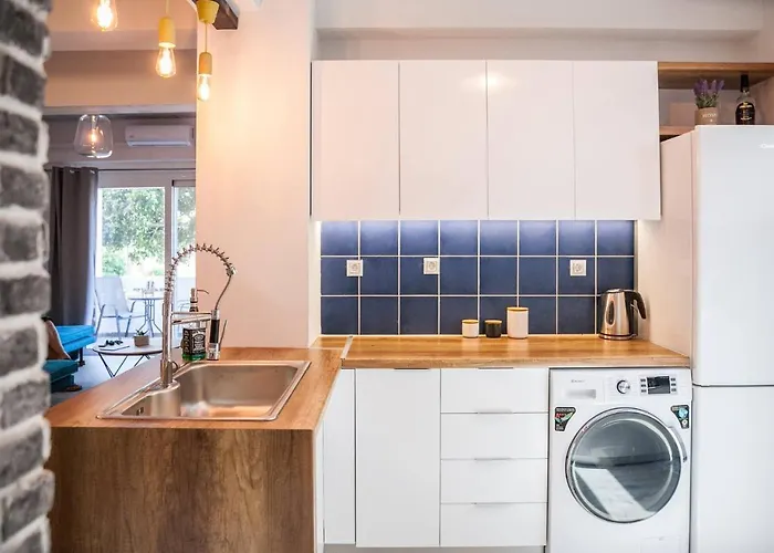 Secret Loft, 2min Walk From The Beach, High Tech