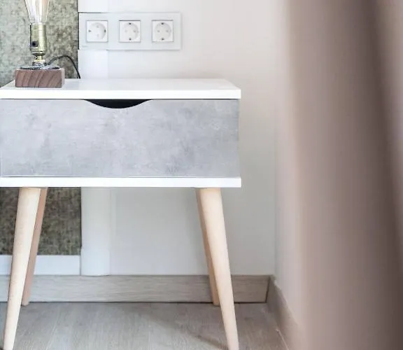 아파트 Secret Loft, 2min Walk From The Beach, High Tech 하니아