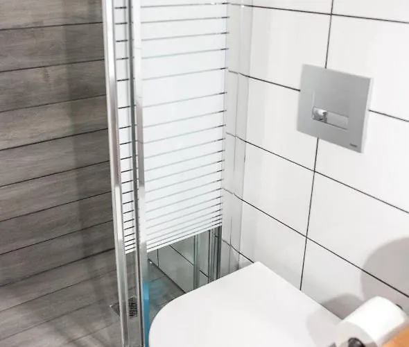 Secret Loft, 2min Walk From The Beach, High Tech