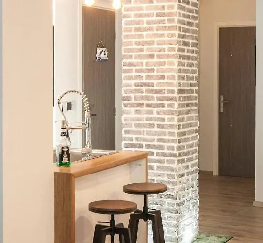 Secret Loft, 2min Walk From The Beach, High Tech 아파트 *