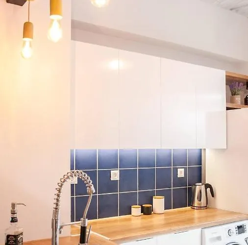 Secret Loft, 2min Walk From The Beach, High Tech Chania (Crete)