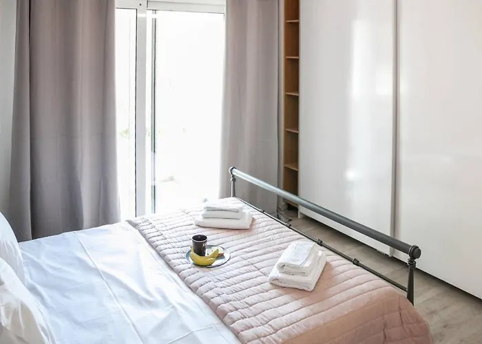 Secret Loft, 2min Walk From The Beach, High Tech Apartament Chania (Crete)