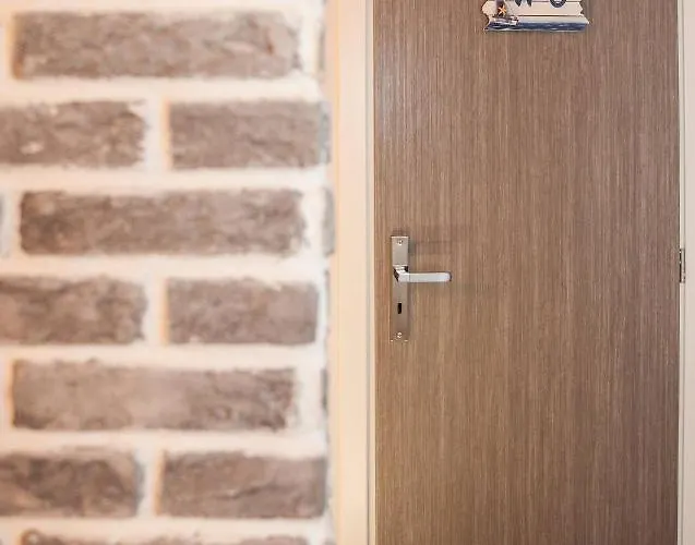 Secret Loft, 2min Walk From The Beach, High Tech Apartament