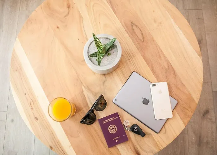 Secret Loft, 2min Walk From The Beach, High Tech *